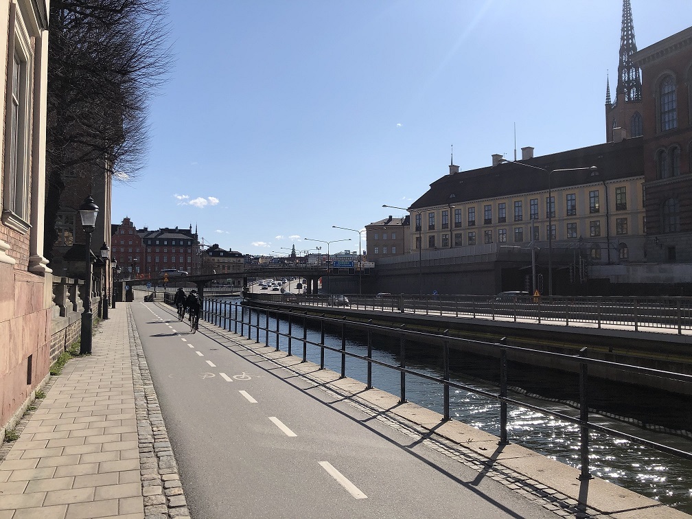 Bicycle lane at Munkbron bridge, Stockholm