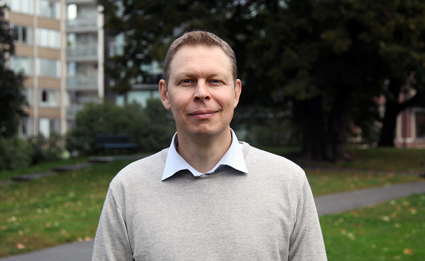 Porträtt på Rikard Johansson.