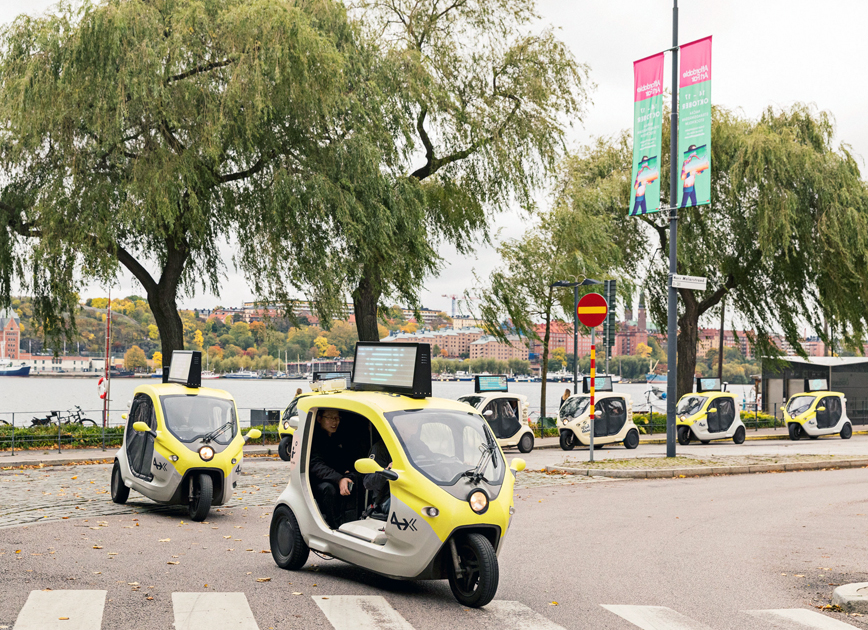 Pod taxis with low-cost sensors measuring the  temperature at Kungsholms Strand in Stockholm.