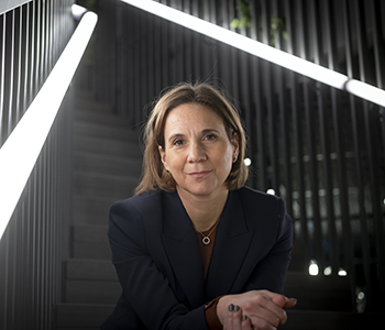 Johanna Skogestig sitting on stairs with light ramps on the sides