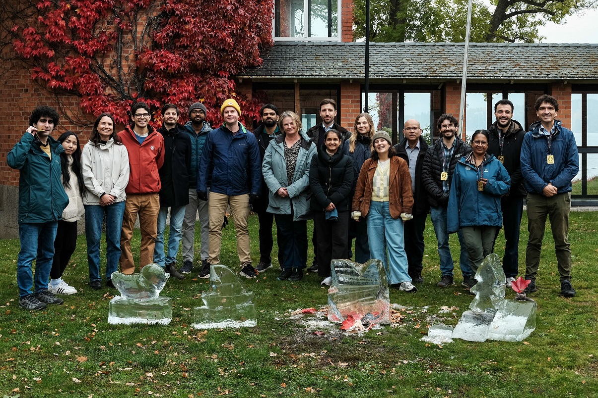Photo showing the staff of the division of energy systems.