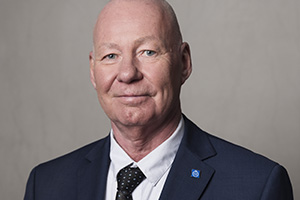 Portrait of Anders Söderholm.