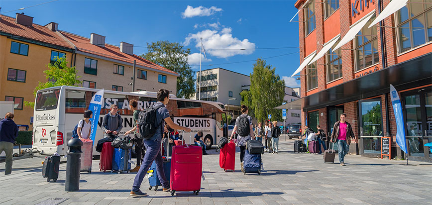 Arriving student on Arrival days