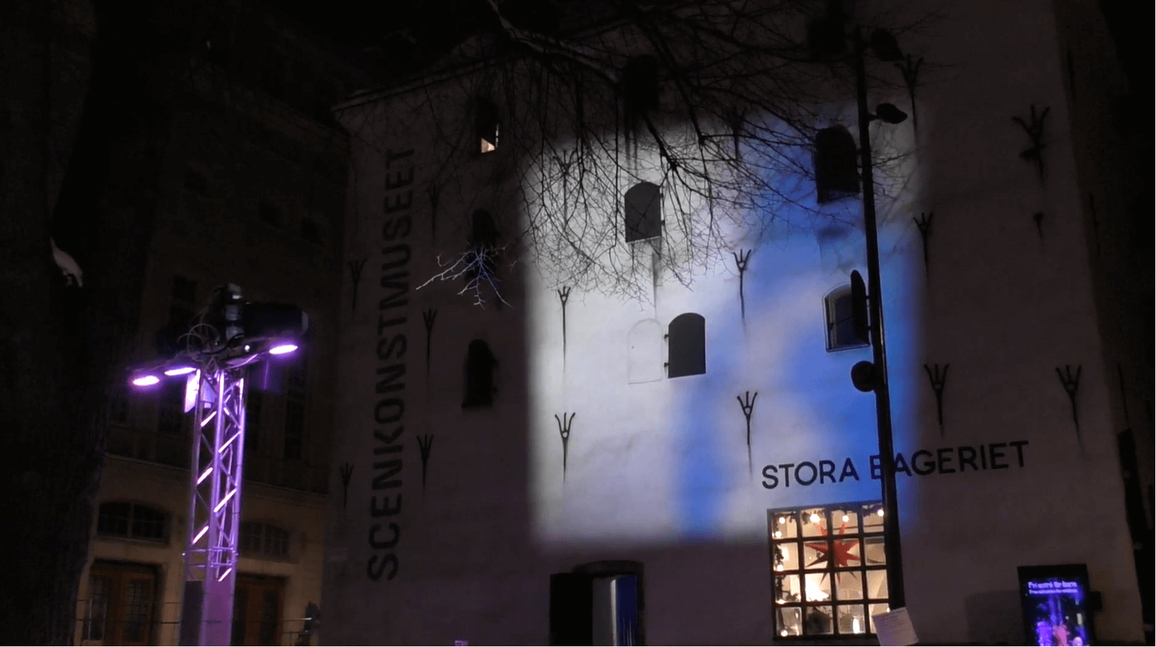 Pictures of the installation at Scenkonstmuseet