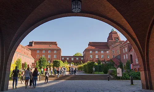Studenter på KTH Campus.