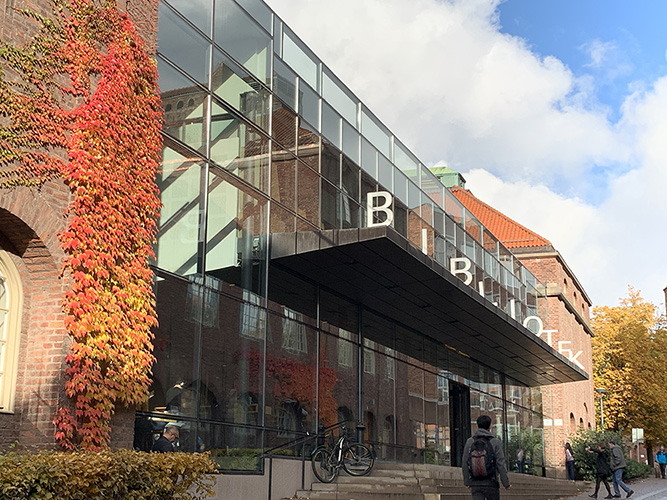 KTH Bibliotekets entré