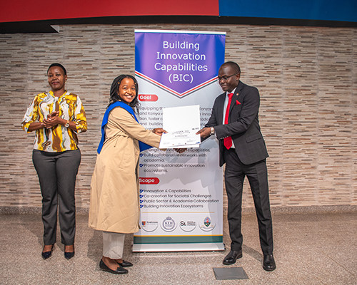 BIC diploma handing