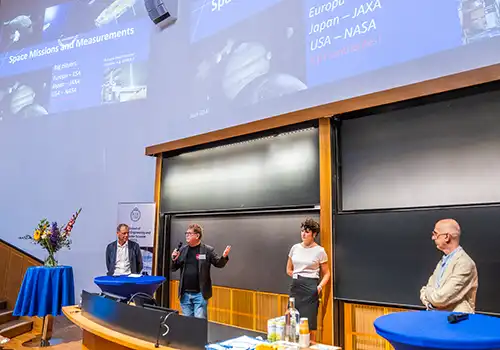 Dagens andra panel tog oss till rymden och tillbaka tillsammans med KTH-professorerna Christer Fugle