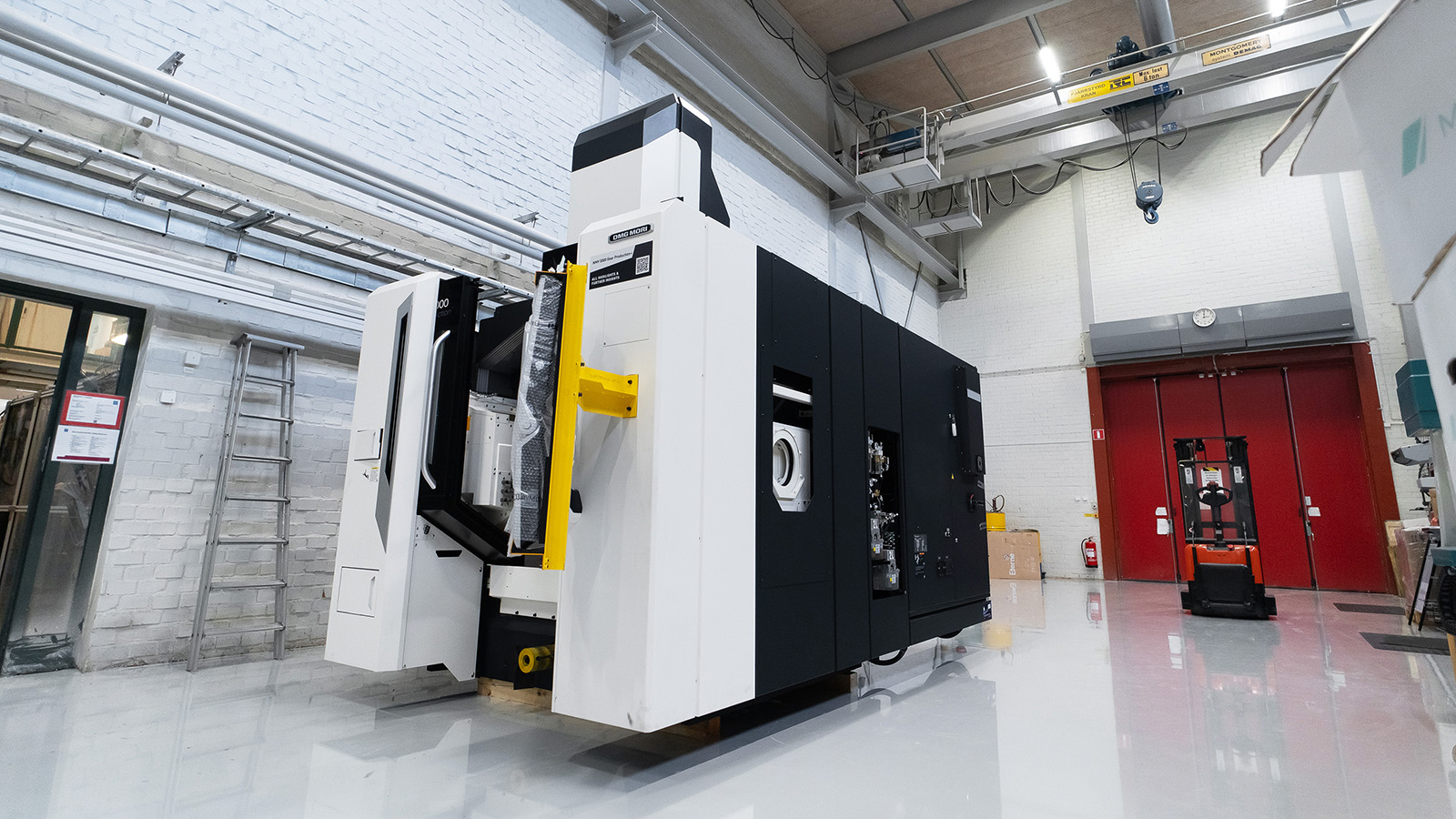 The NMV5000DCG from DMG MORI.