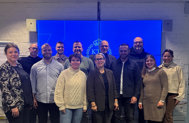 Bild på flera människor