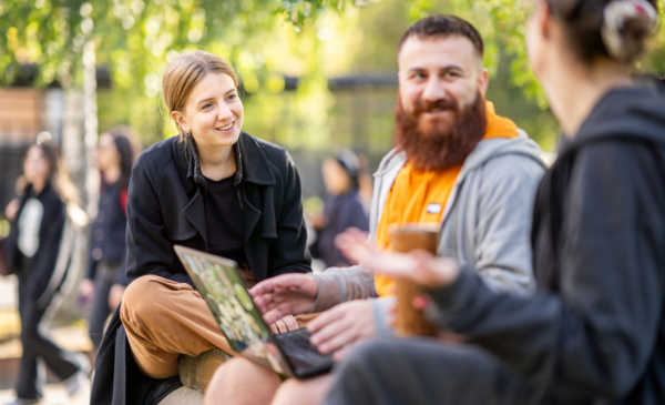 Students outdoors at KTH