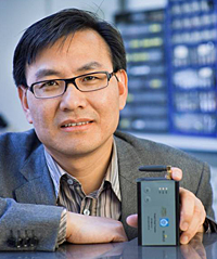 Li-Rong Zheng, föreståndare för forskningscentret Ipack. 