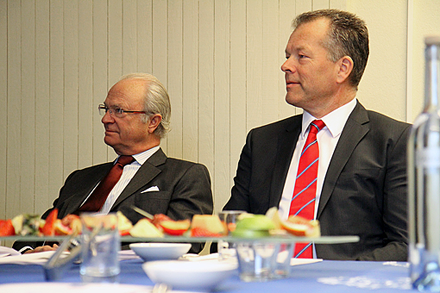 Kung Carl Gustaf och rektor Peter Gudmundson