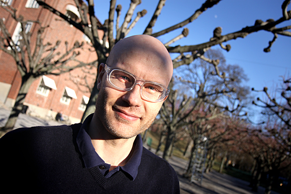 Douglas Wikström, biträdande lektor vid KTH, är expert på kryptografi och kryptografiska protokoll.
