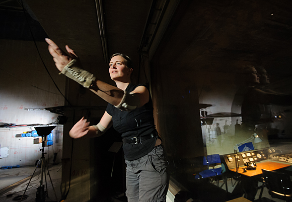 Sånghandsken "in action" i en uppsättning i KTH:s reaktorhall. Foto: Martin Hellström. 