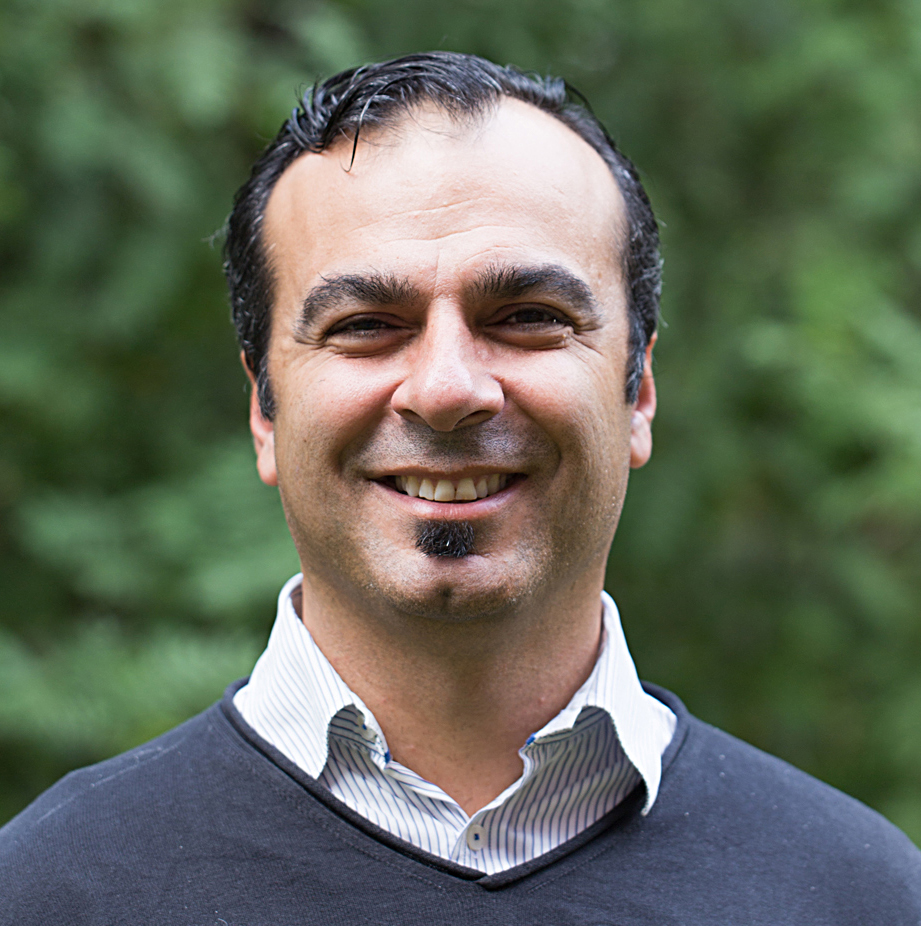 Portrait of Michael Malkoch.