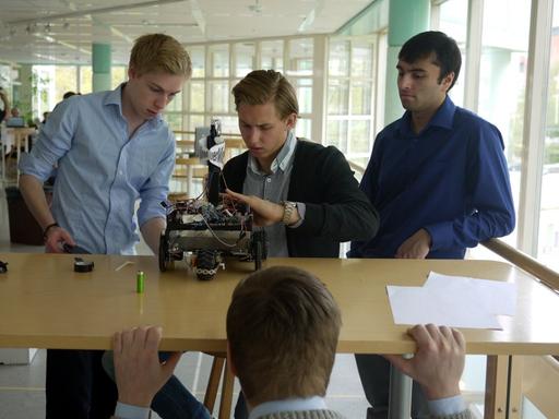 Justeringar av minröjarroboten NeverMined